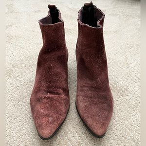 GUESS Suede Burgundy Ankle Boots size 6.5